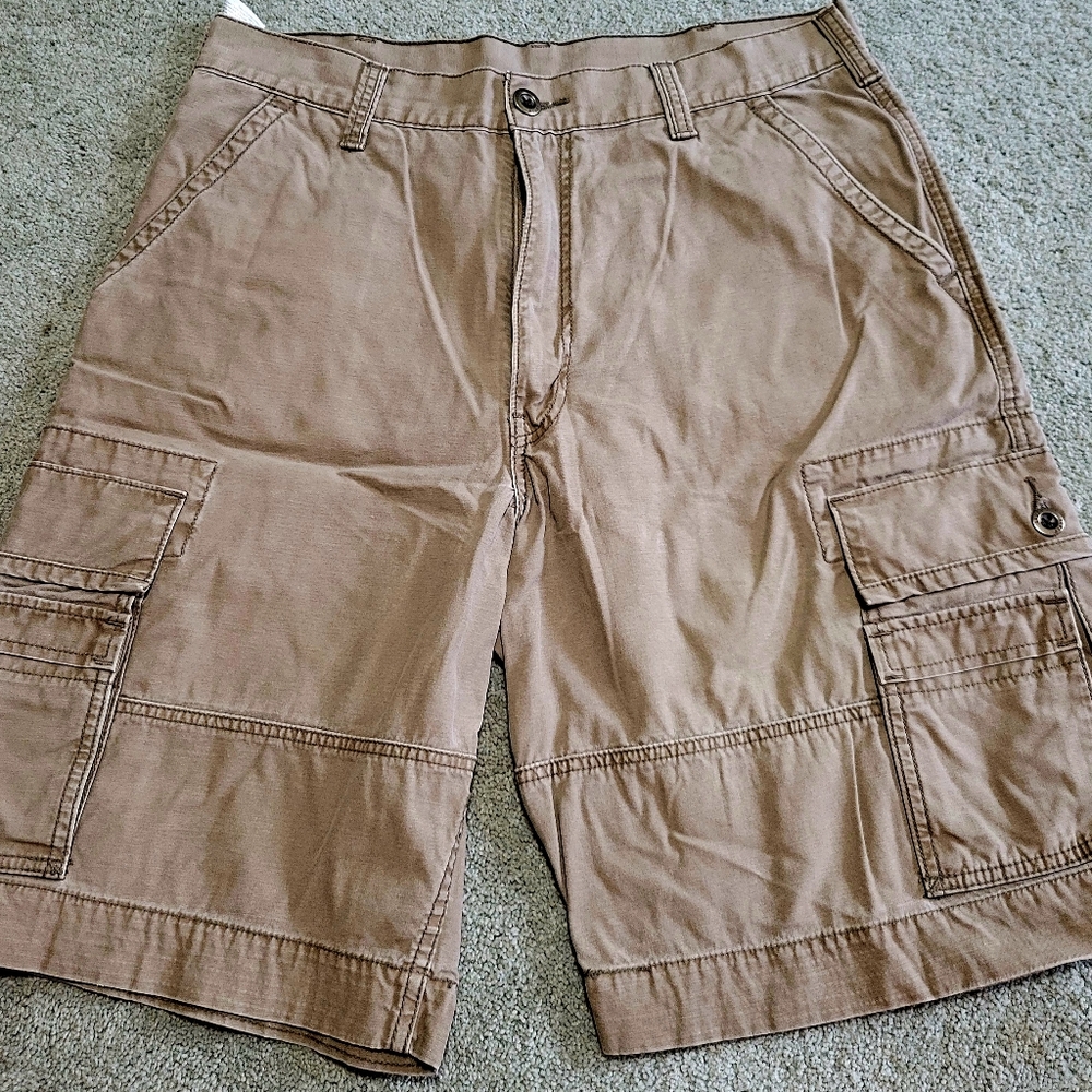MEN'S LEVIS CARGO SHORTS SZ 34